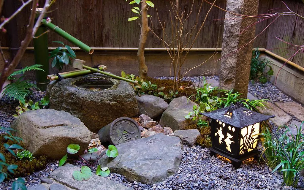 Kumomachiya Gionhanami Kyoto 0*,  Japan